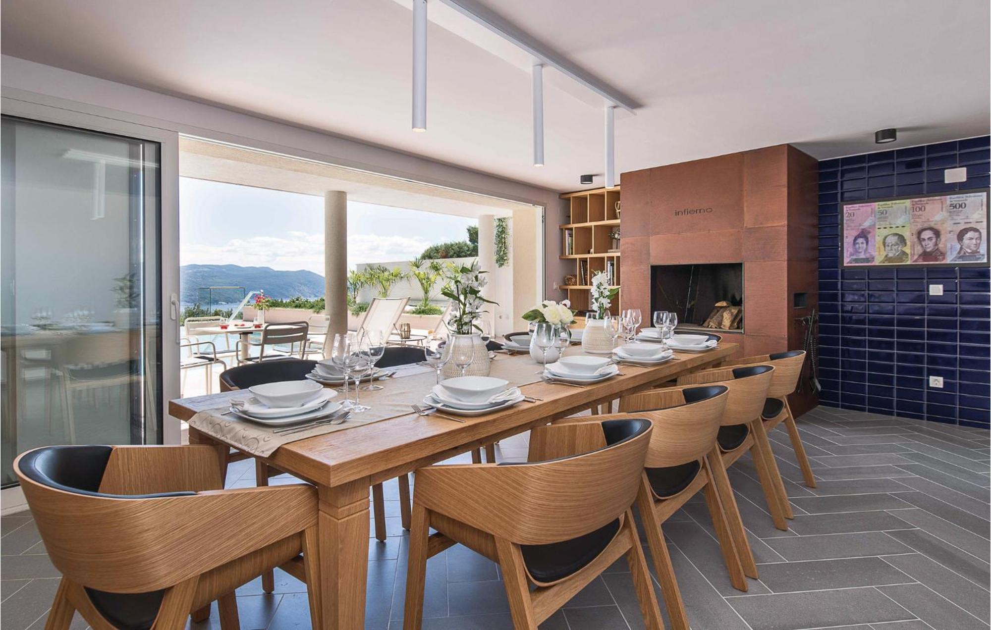 Awesome apartment in Plomin with 1 Bedrooms, WiFi&Outdoor swimming pool Buitenkant foto